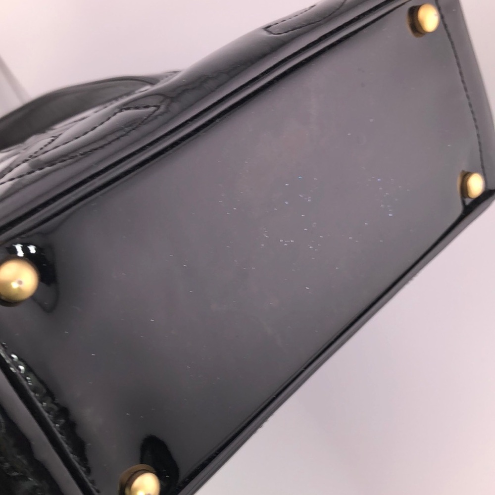Chanel Black Small Tote Patent Leather Handbag By Karl Lagerfeld - Picture 13 of 17